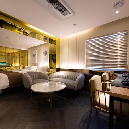 Hotel In Cafe Doksan Seul Zewnętrze zdjęcie