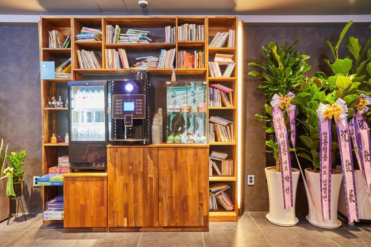 Hotel In Cafe Doksan Seul Zewnętrze zdjęcie