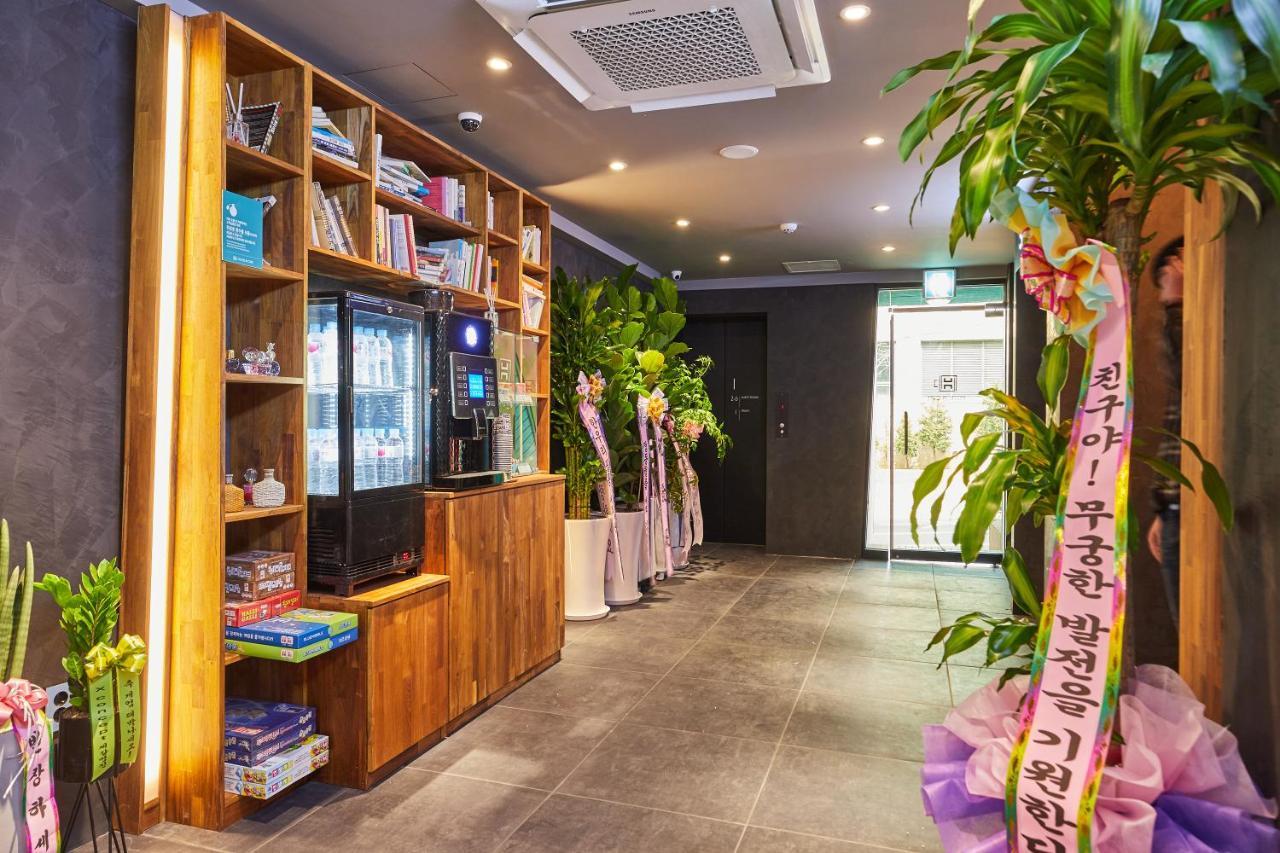 Hotel In Cafe Doksan Seul Zewnętrze zdjęcie