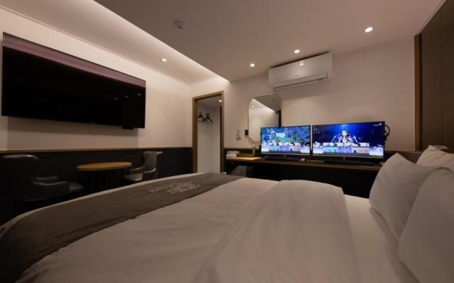 Hotel In Cafe Doksan Seul Zewnętrze zdjęcie
